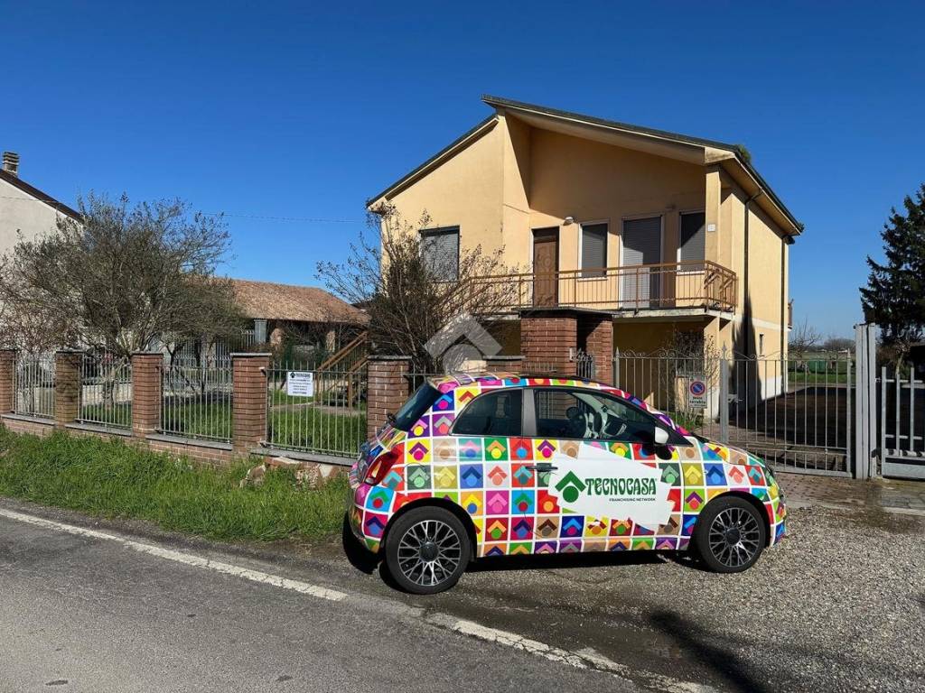 Casa indipendente a Voghera in Strada Torremenapace, 70 - Foto 4