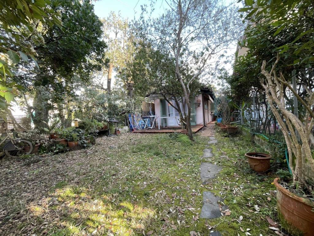 Villa a Pietrasanta in via concordia, 10 - Foto 3