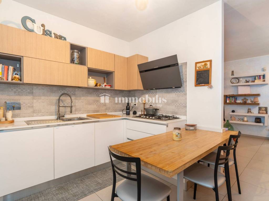 Appartamento a Collegno in Viale Piemonte, 26 - Foto 3