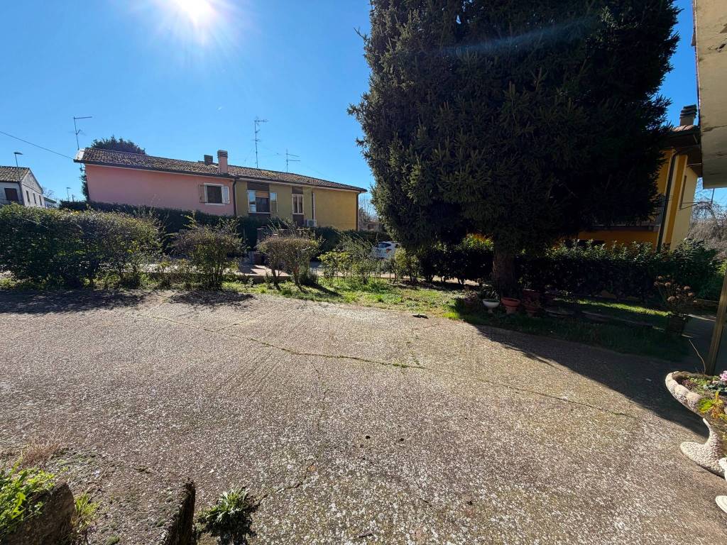 Villa a Fratta polesine in Via Giovanni Tasso, 111 - Foto 2