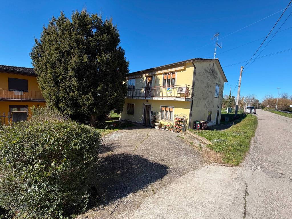 Villa a Fratta polesine in Via Giovanni Tasso, 111 - Foto 3