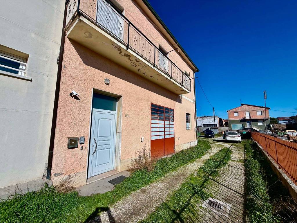 Appartamento a Alfonsine in Via Mario Gordini, 8 - Foto 4