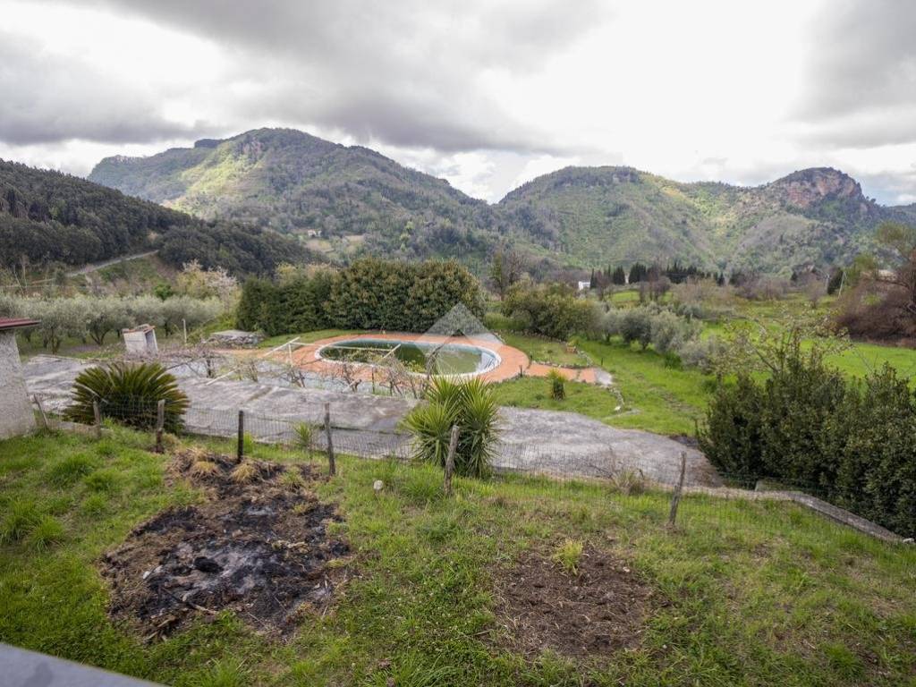 Casa indipendente a Aiello calabro in CONTRADA FARGANI, 7 - Foto 3