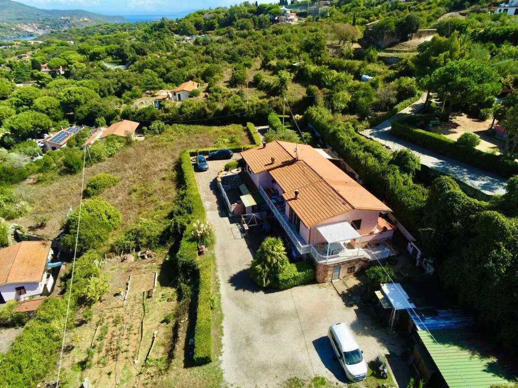 Villa a Capoliveri in Via Dei Caduti, 21 - Foto 5