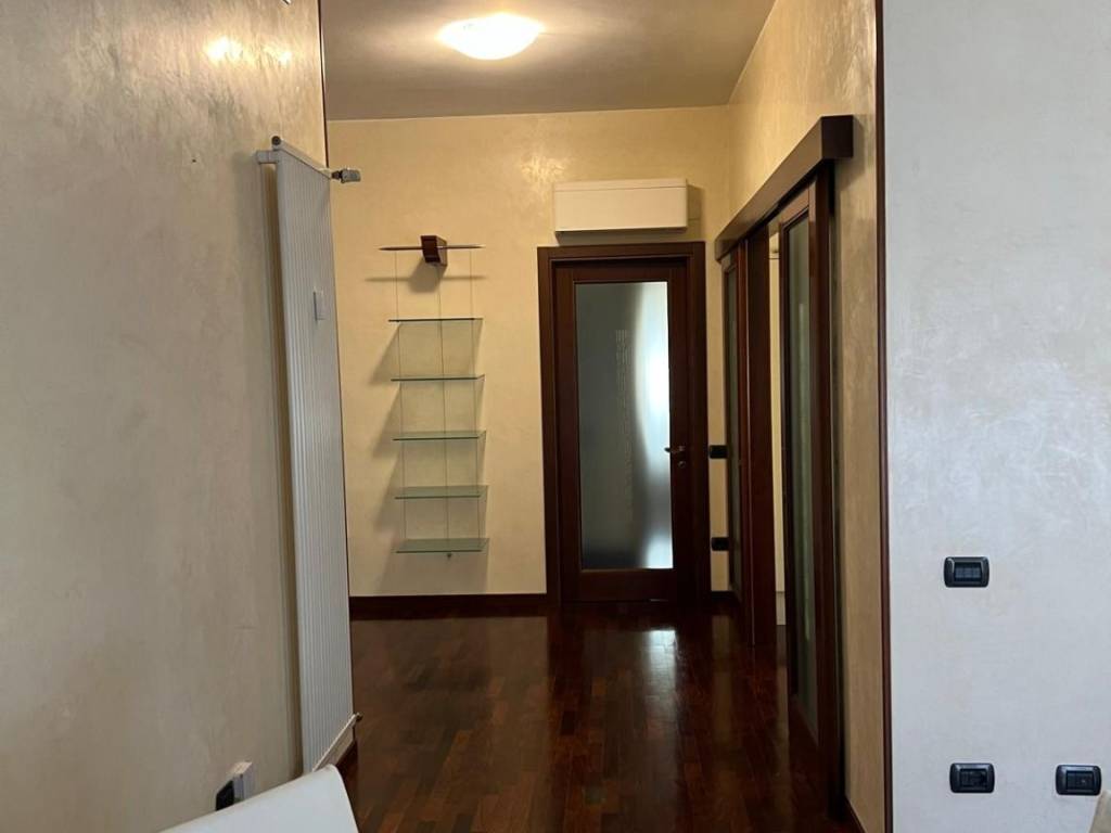 Appartamento a Parma in Via Giulio e Guido Carmignani - Foto 5