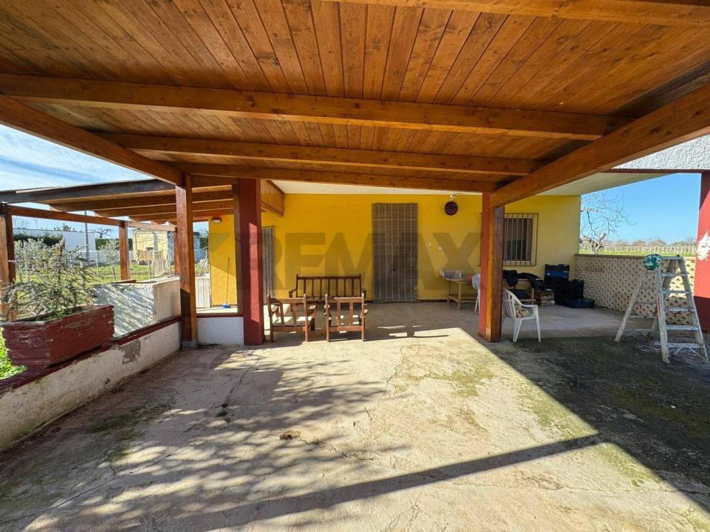 Casa indipendente a Torre santa susanna - Foto 2