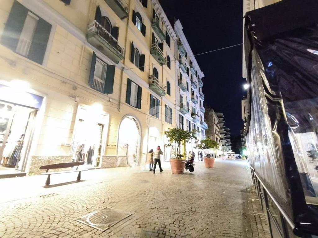 Immobile a Napoli in Via Giovanni Merliani - Foto 3