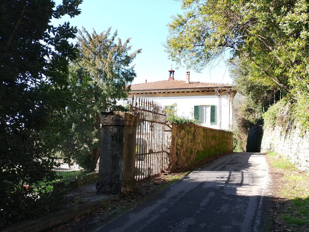 Villa a Lucca in Via della Maulina - Foto 5