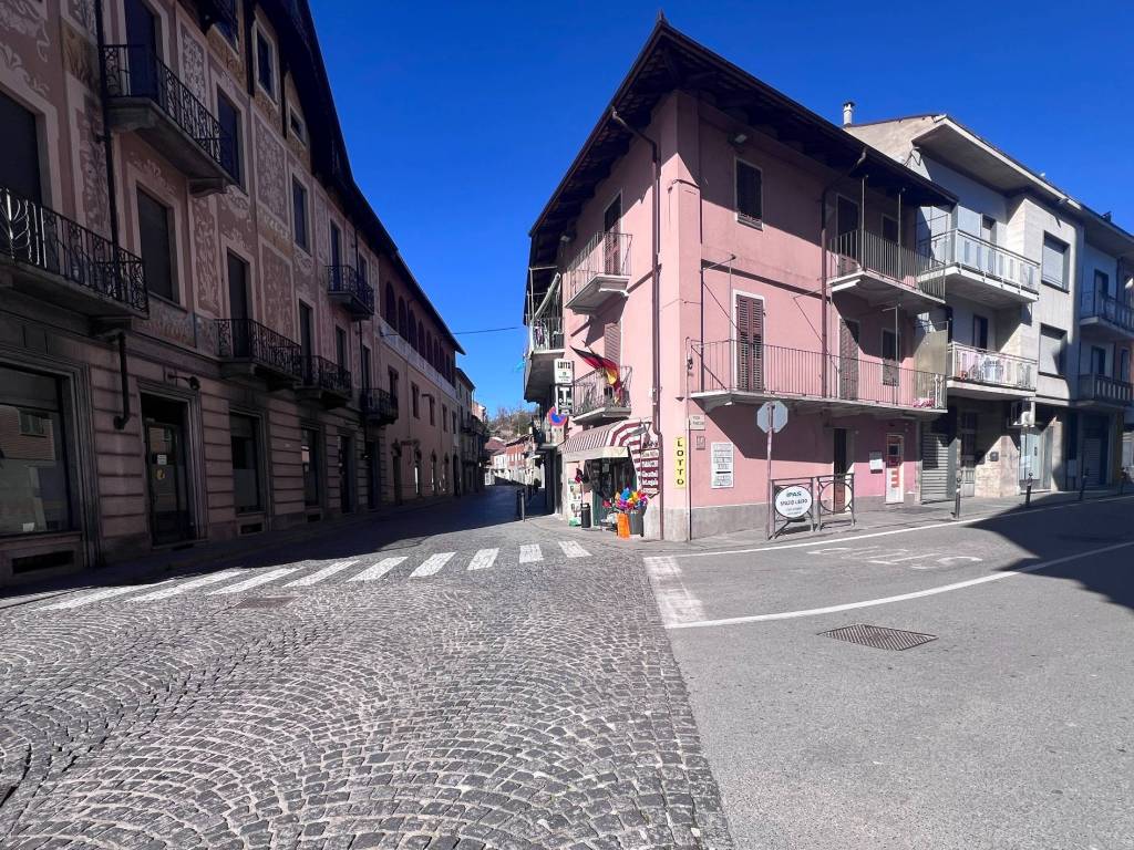 Casa indipendente a Canale in Piazza Gugliemo Marconi, 1 - Foto 3