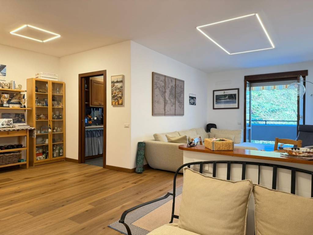 Appartamento a Castelletto sopra ticino in Via Eugenio Montale, 4 - Foto 5