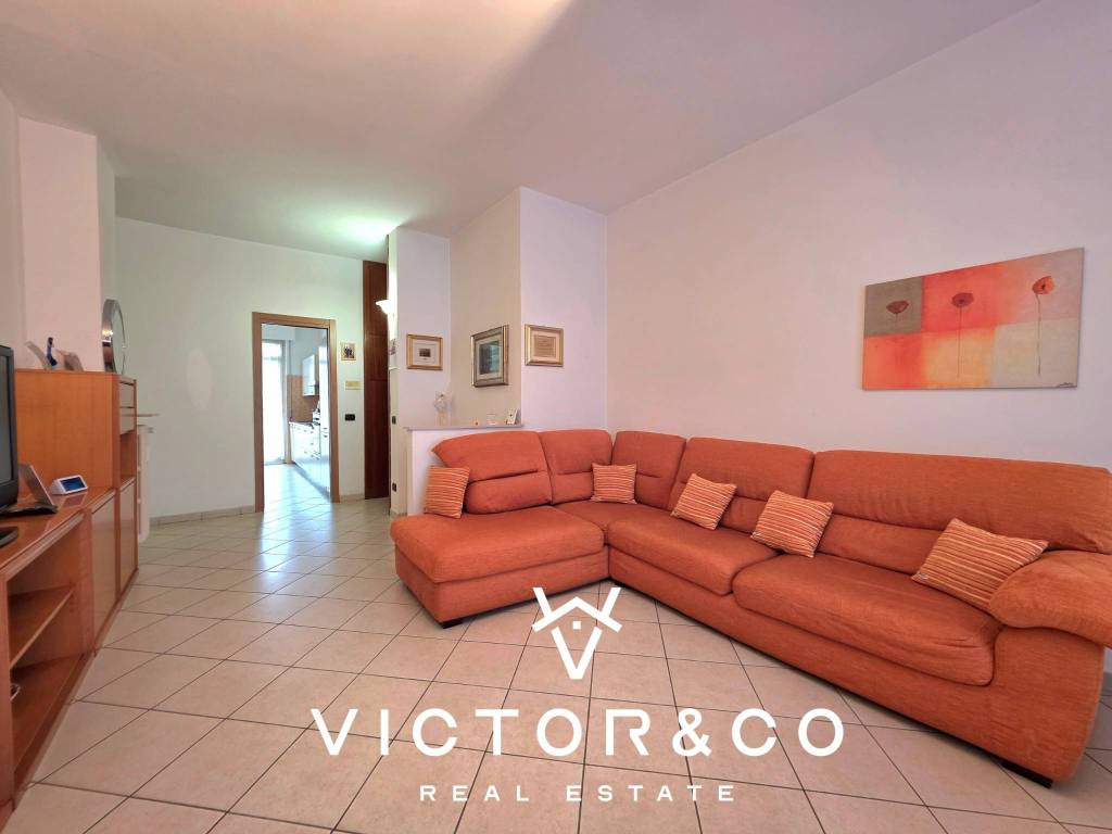 Appartamento a Novara in Via Perazzi - Foto 4