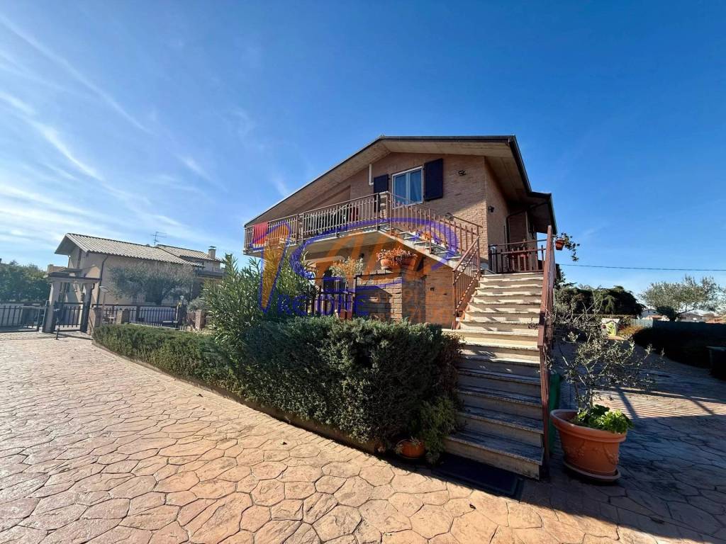 Villa a Lanciano in via andreoli - Foto 4