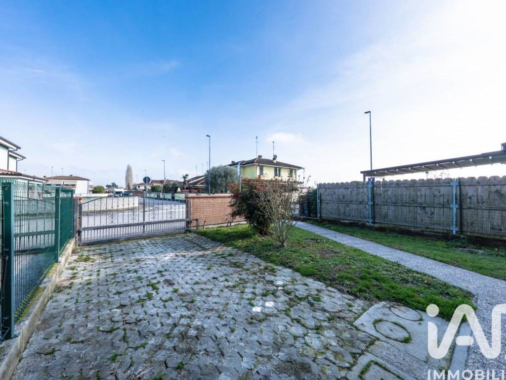 Villa a Fiscaglia in Via Enrico Berlinguer, 48 - Foto 3