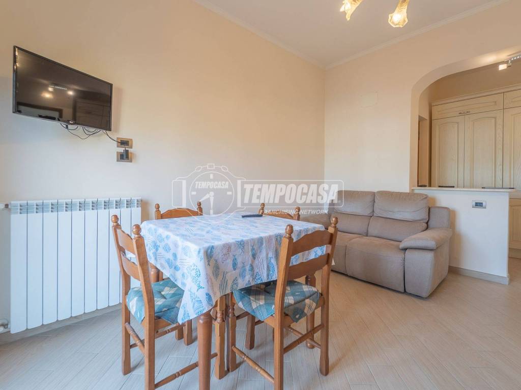 Appartamento a Pomezia in Via Orazio - Foto 2