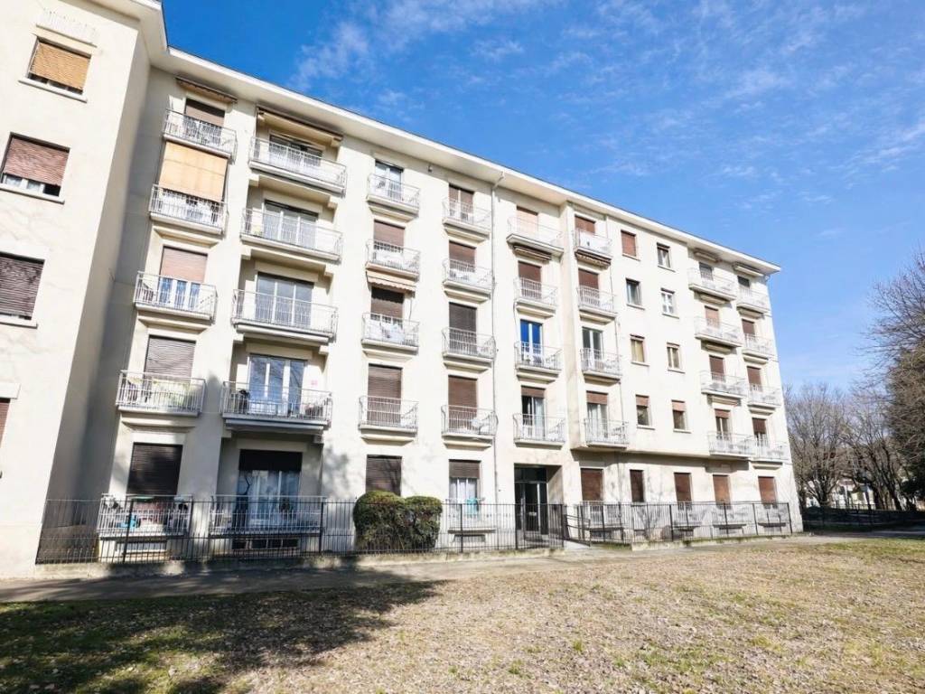 Appartamento a Cerro maggiore in Via Giuseppe Garibaldi - Foto 2