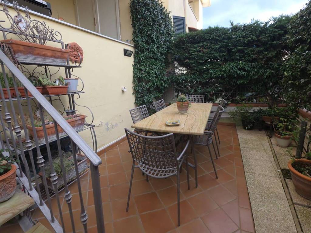 Villa a Pozzuoli in Via Giuseppe Pagano - Foto 4