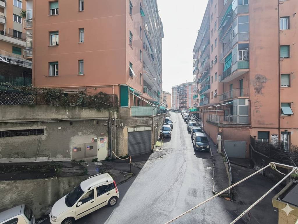 Appartamento a Genova in Via dei Platani - Foto 3
