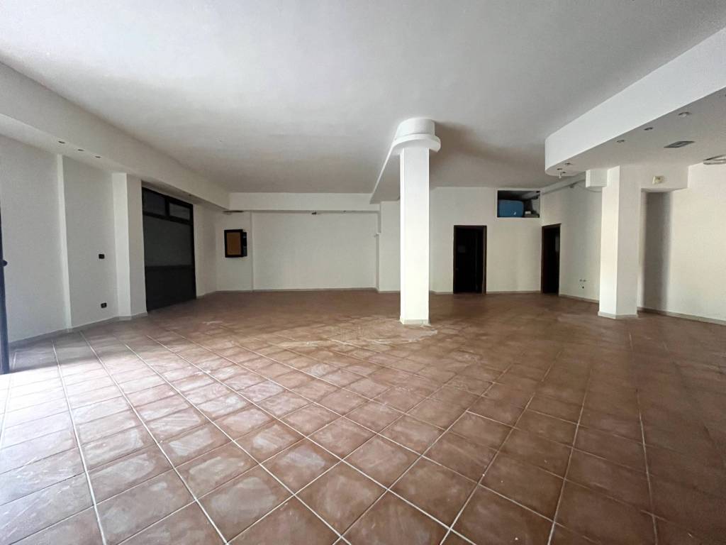 Immobile a Cagliari in Via Fratelli Cairoli, 23 - Foto 2