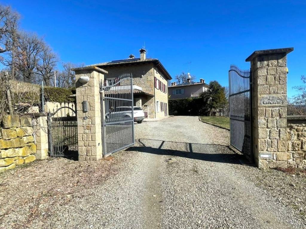 Villa a Pavullo nel frignano in Via Montorso, 19 - Foto 2