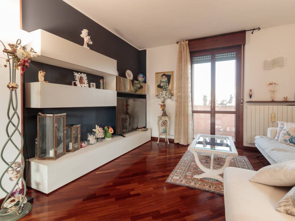 Appartamento a Rho in Via Pitagora, 13 - Foto 2