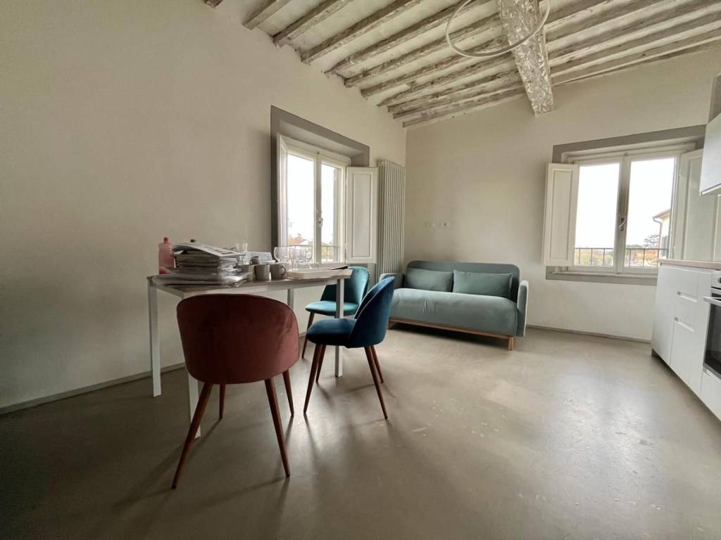 Appartamento a Capraia e limite in Piazza dei Maestri D'Ascia, - Foto 2