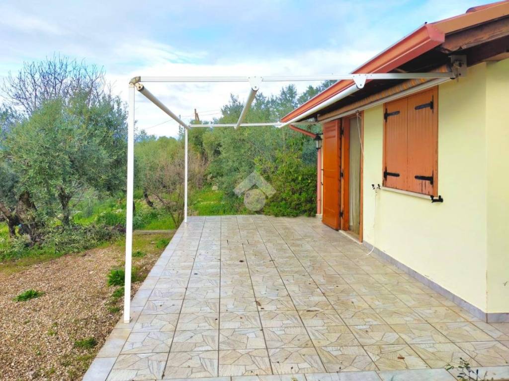 Villa a Sonnino in Via Santi Adamini, 37 - Foto 2