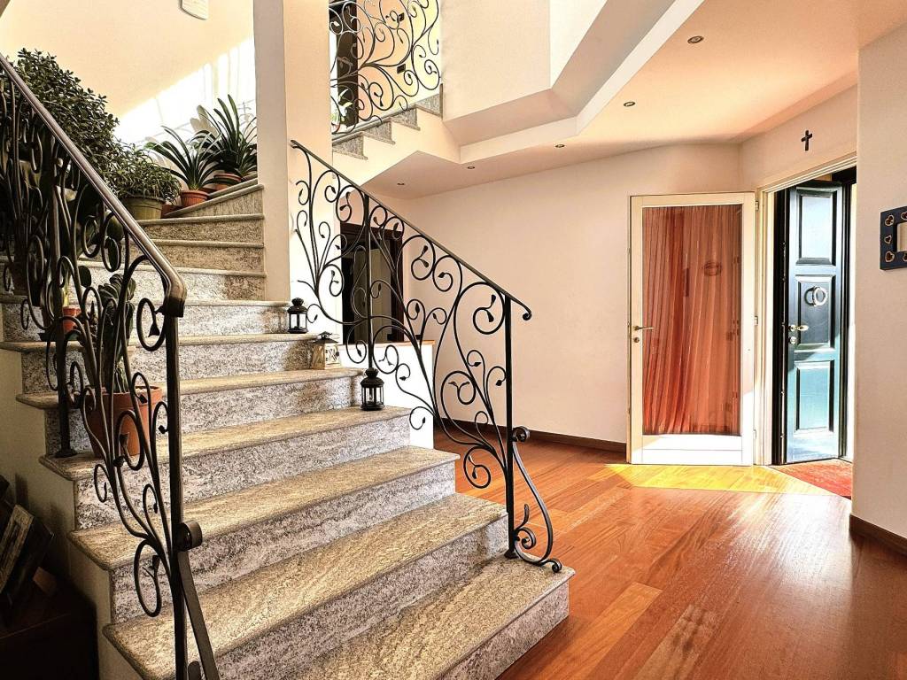 Villa a Sirone in Via San Benedetto, 41 - Foto 3