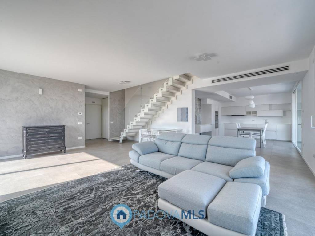 Attico / mansarda a Vigonza in Via Armando Diaz 252 - Foto 2