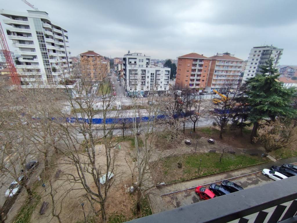 Appartamento a Collegno in Corso Francia, 230 - Foto 2