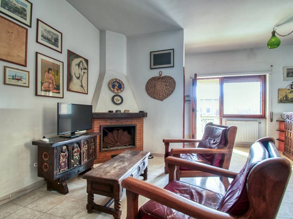 Villa a Fiumicino in Via Sant'Agata di Militello, 29 - Foto 4