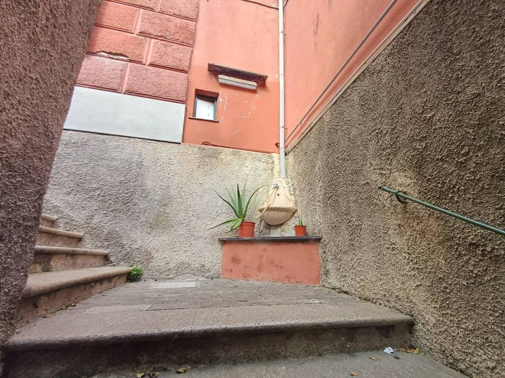 Appartamento a Genova in Corso Ugo Bassi, 40 - Foto 3