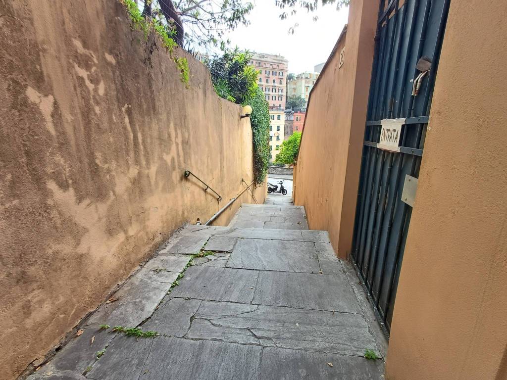 Appartamento a Genova in Corso Ugo Bassi, 40 - Foto 5