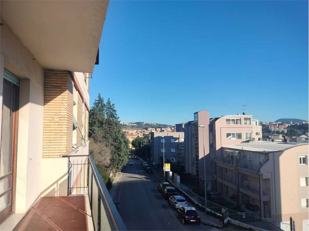 Appartamento a Ancona - Foto 2