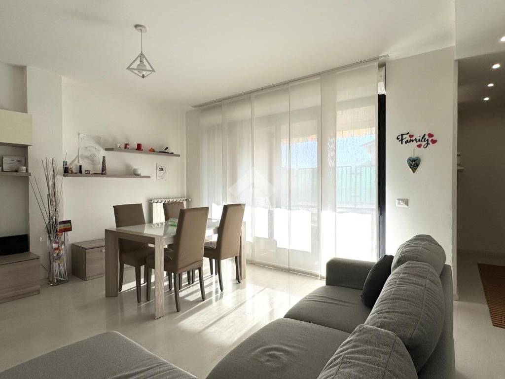 Appartamento a Cambiago in Via Indipendenza, 16 - Foto 5