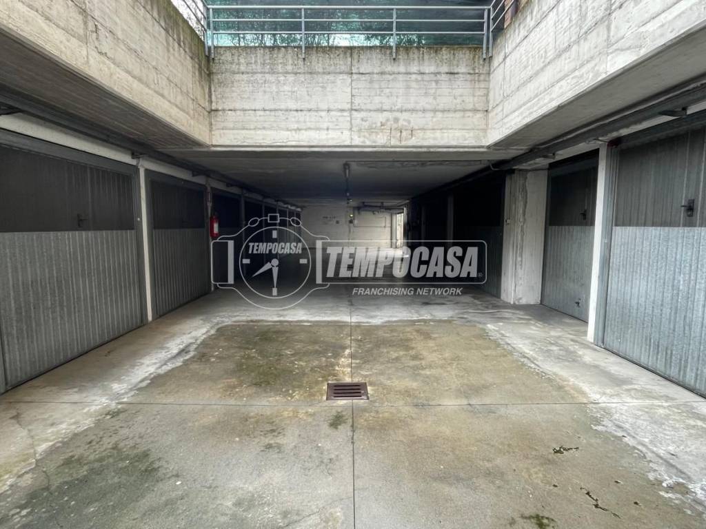 Box / garage a Reggio emilia - Foto 4