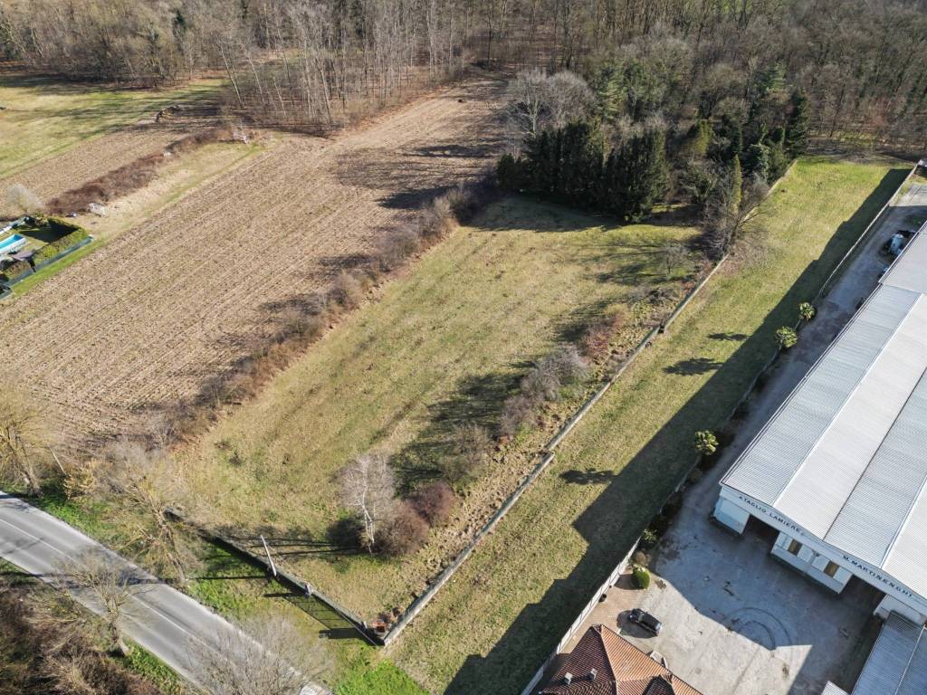 Terreno a Vergiate in Via Giuseppe Di Vittorio, 94 - Foto 3