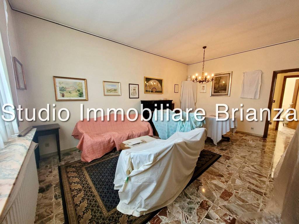 Appartamento a Carate brianza in Via Augusto Cesana - Foto 4