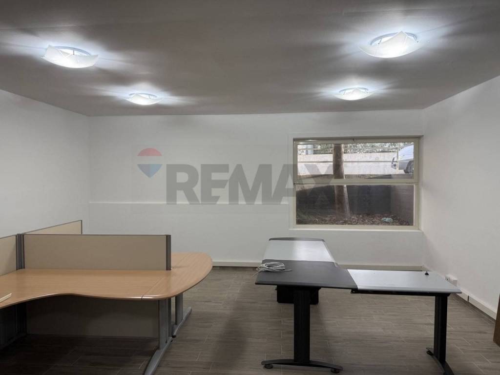 Palazzo / stabile a Bari in Strada Stoppelli, 9 - Foto 2