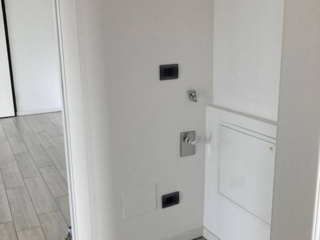 Appartamento a Bizzarone in Via Alessandro Volta - Foto 4