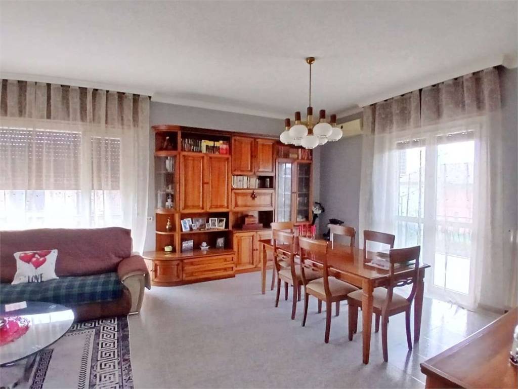 Casa indipendente a Binago in via deledda - Foto 3