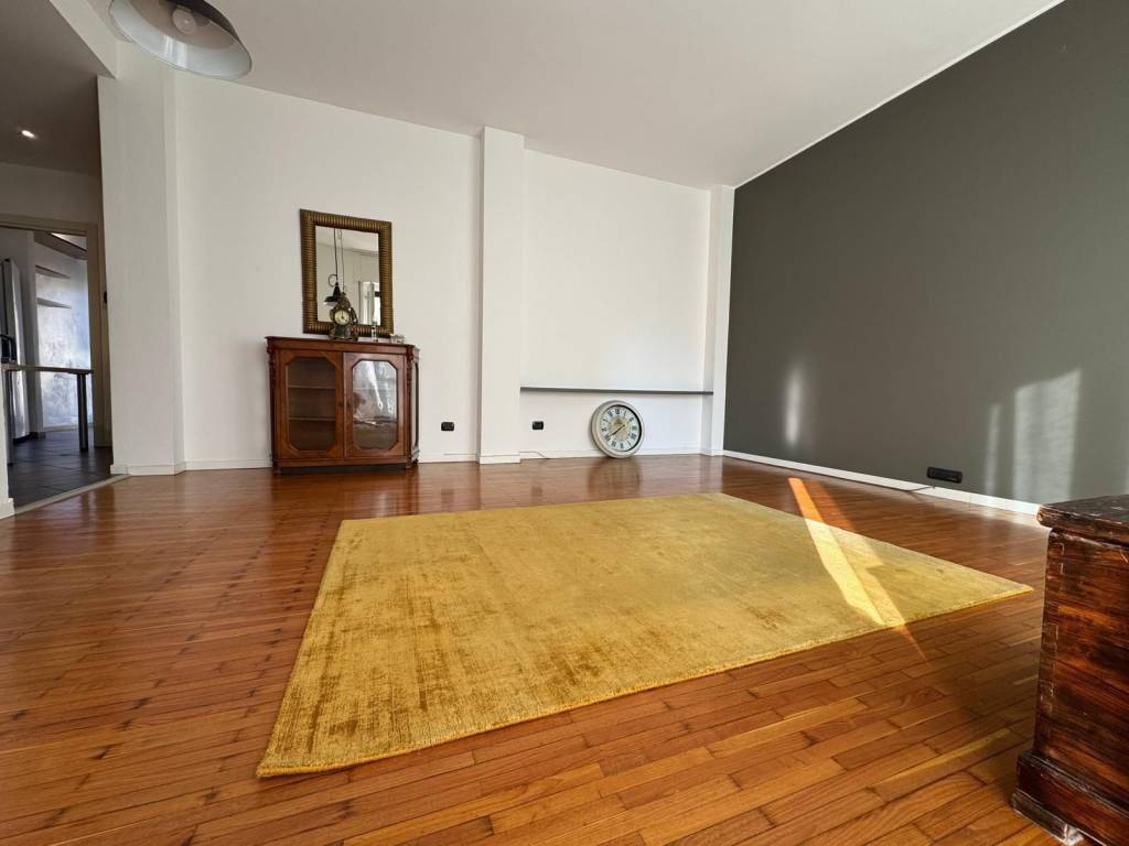 Appartamento a Como in Viale Varese, 81 - Foto 2