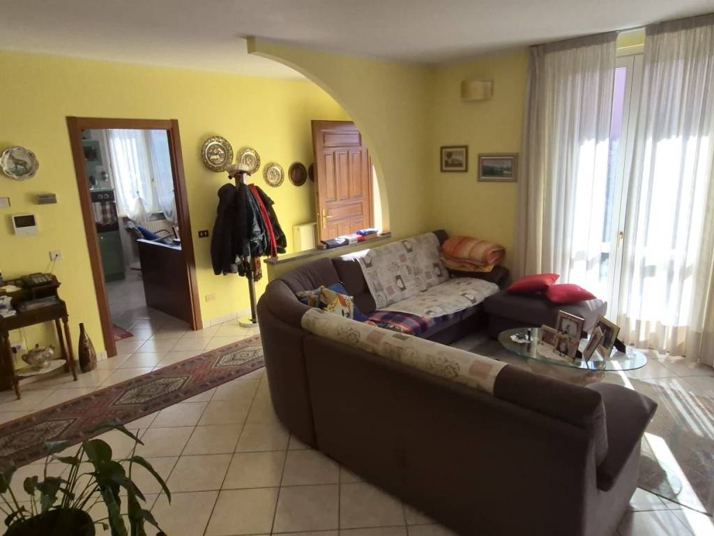 Villa a Viggiù in Via Cascina Set, 8 - Foto 3