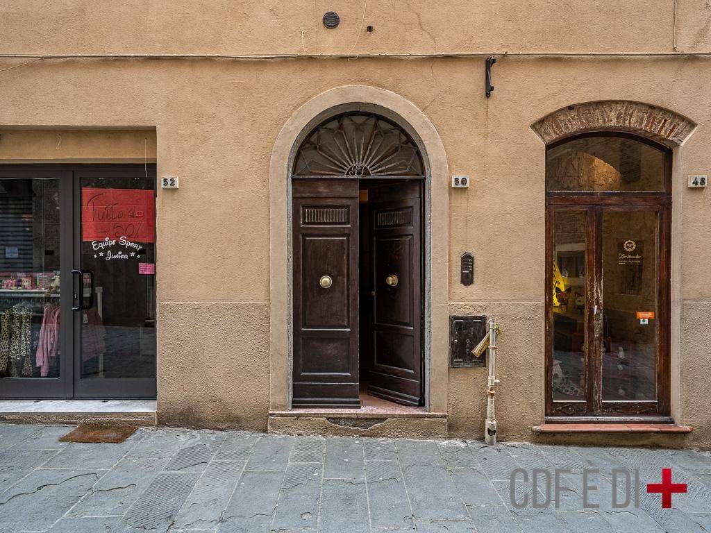 Appartamento a Massa marittima in Corso Armando Diaz - Foto 5