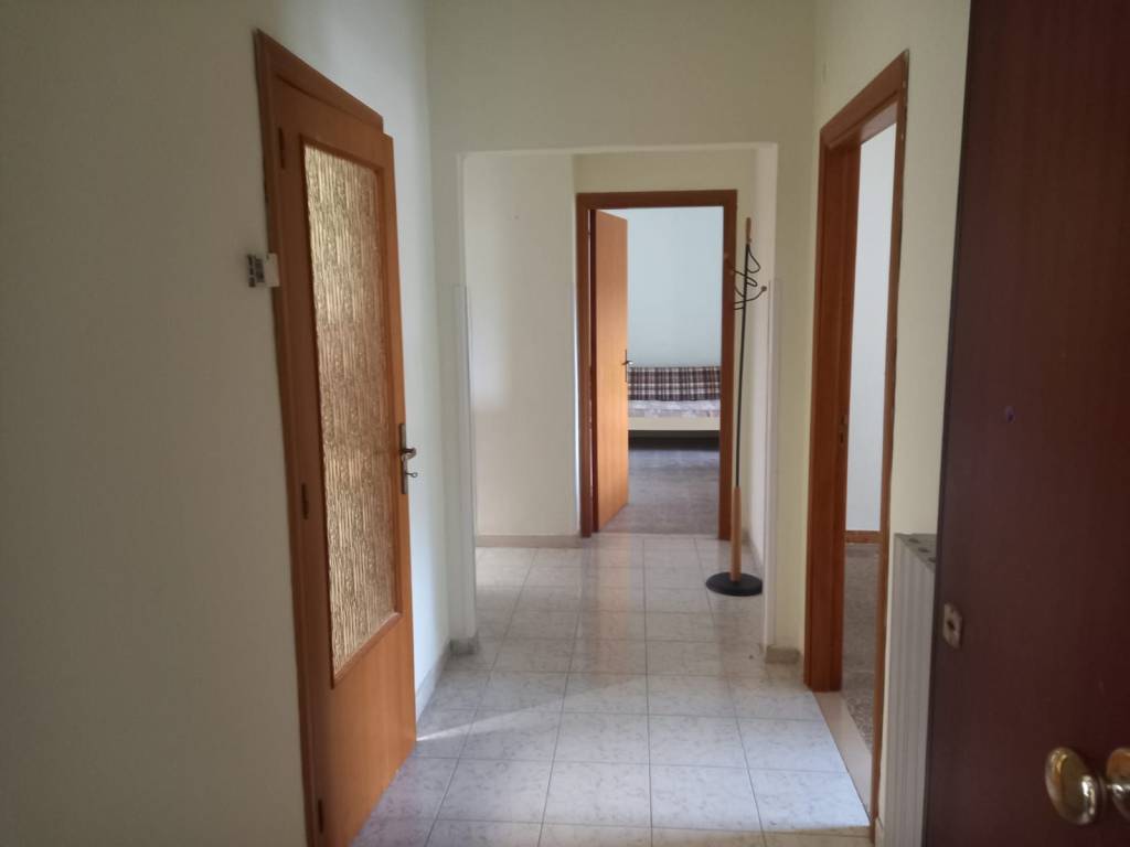 Appartamento a Catanzaro in Via Papa Giovanni XXIII - Foto 3