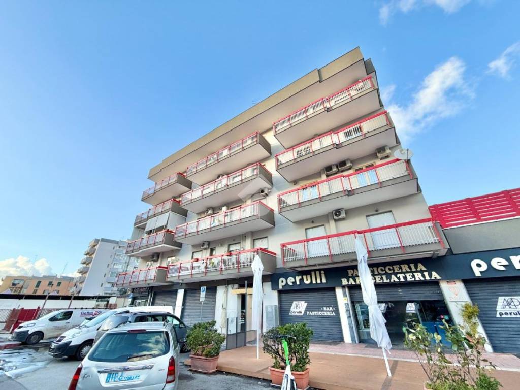 Appartamento a Bari in VIA PEUCETIA - Foto 2
