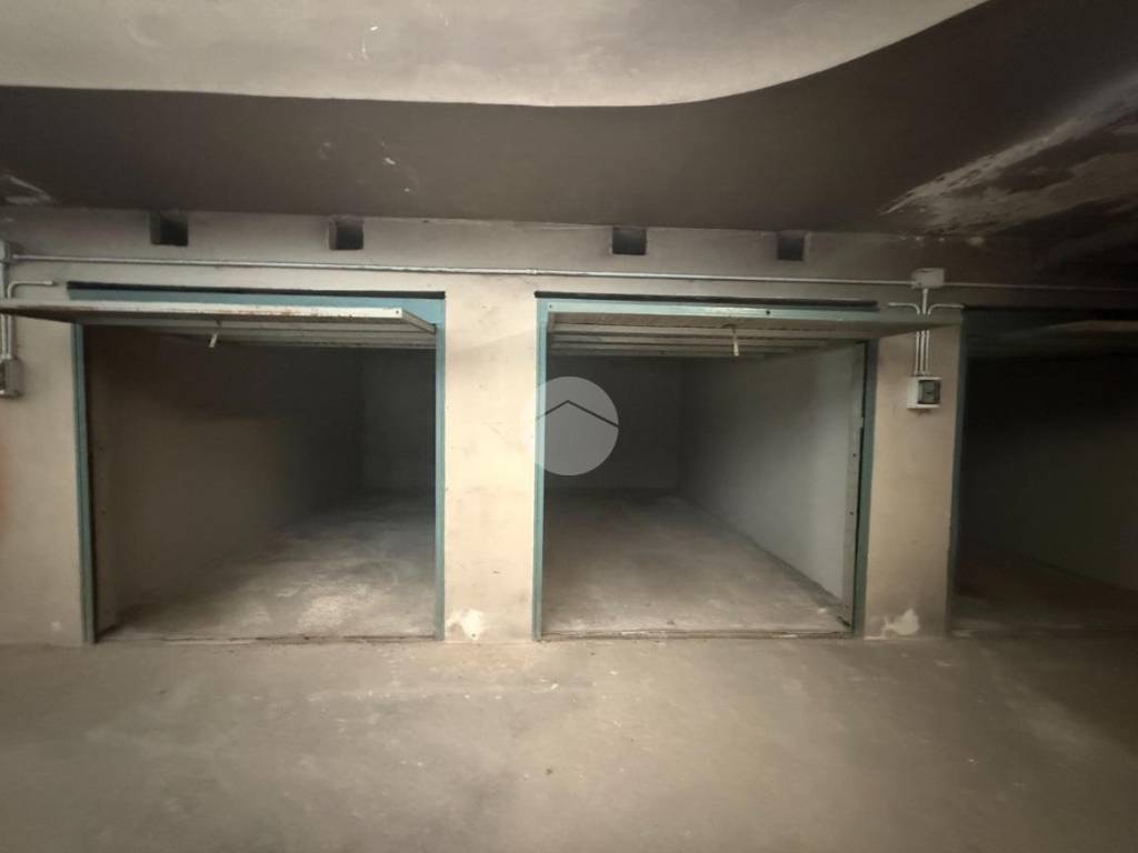 Box / garage a Chieri in Str. S. Silvestro, 1 - Foto 3