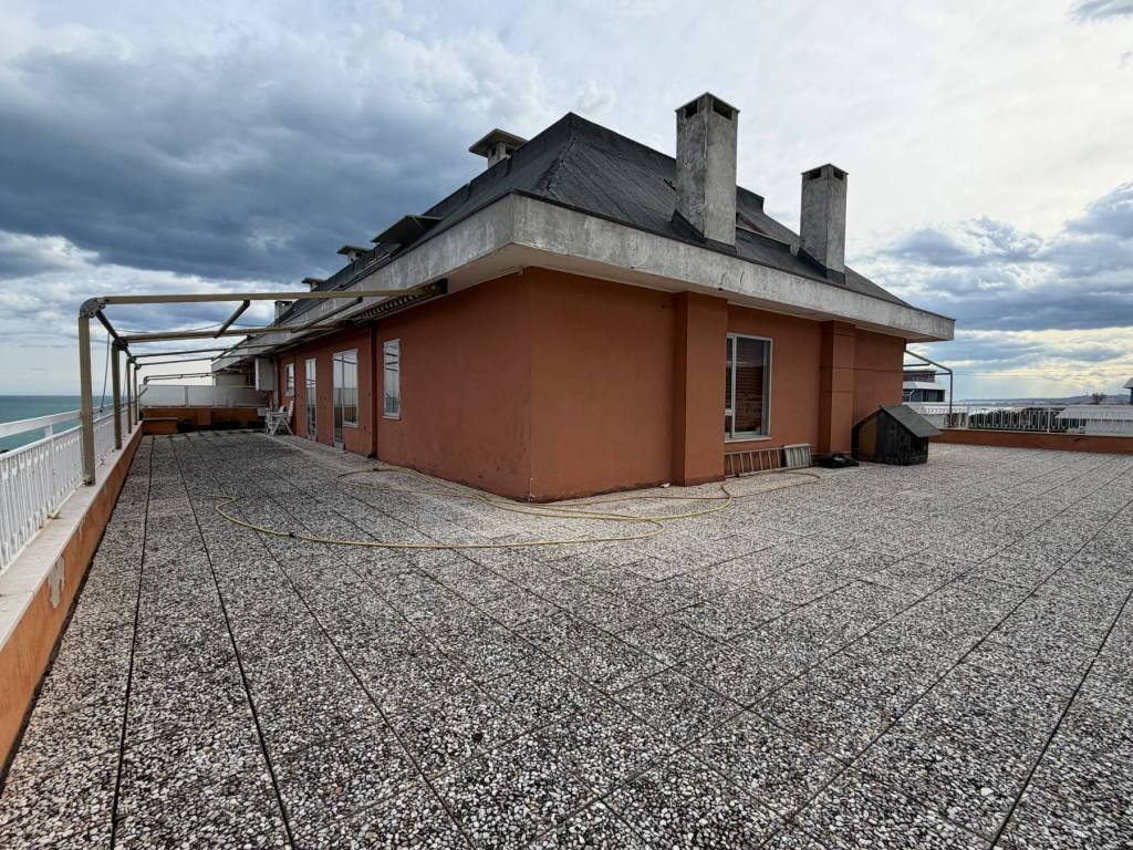 Attico / mansarda a Montesilvano in Via Crati, 6 - Foto 5