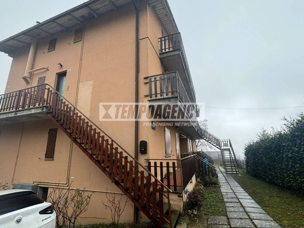Appartamento a Montecreto in Via Borgo 8 - Foto 3
