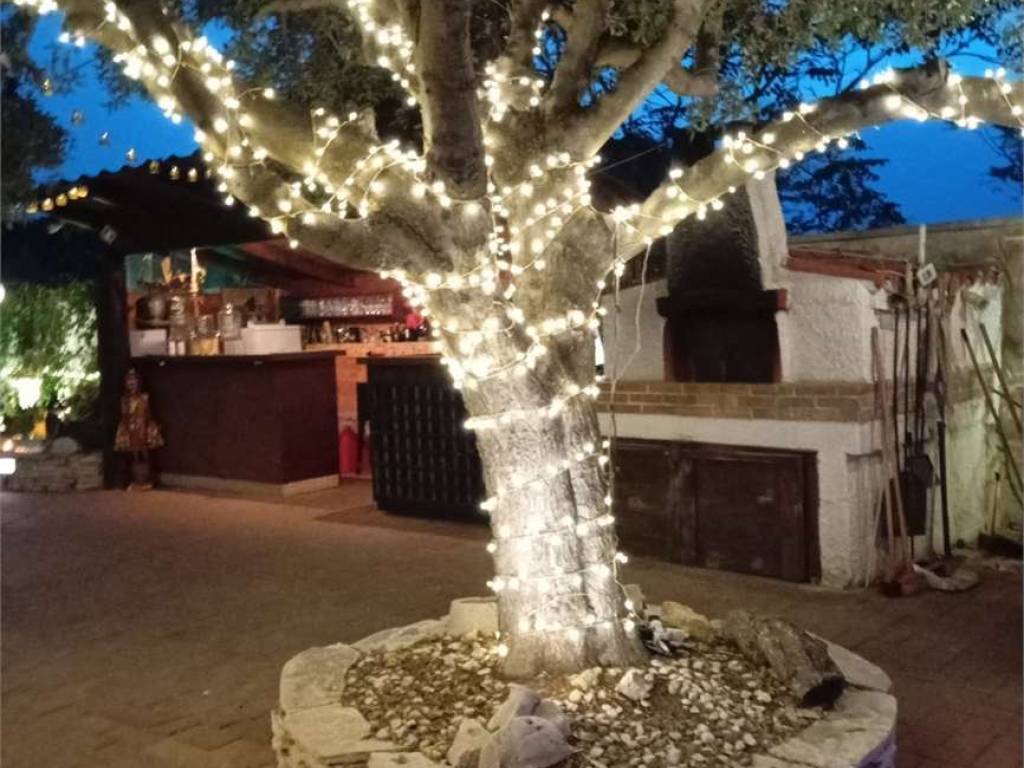 Villa a Bari in STRADA FUSCO , 1-1/A - Foto 4