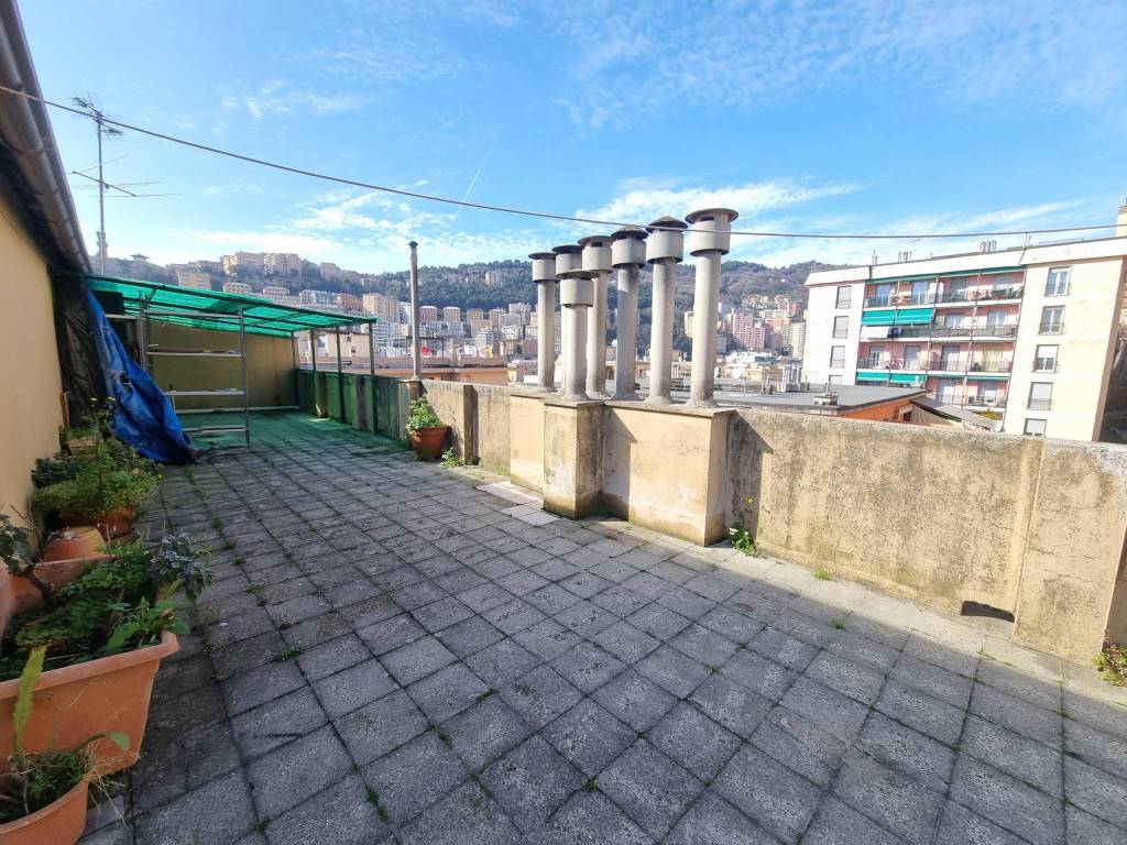 Attico / mansarda a Genova in Via Giuseppe Piantelli, 8 - Foto 5
